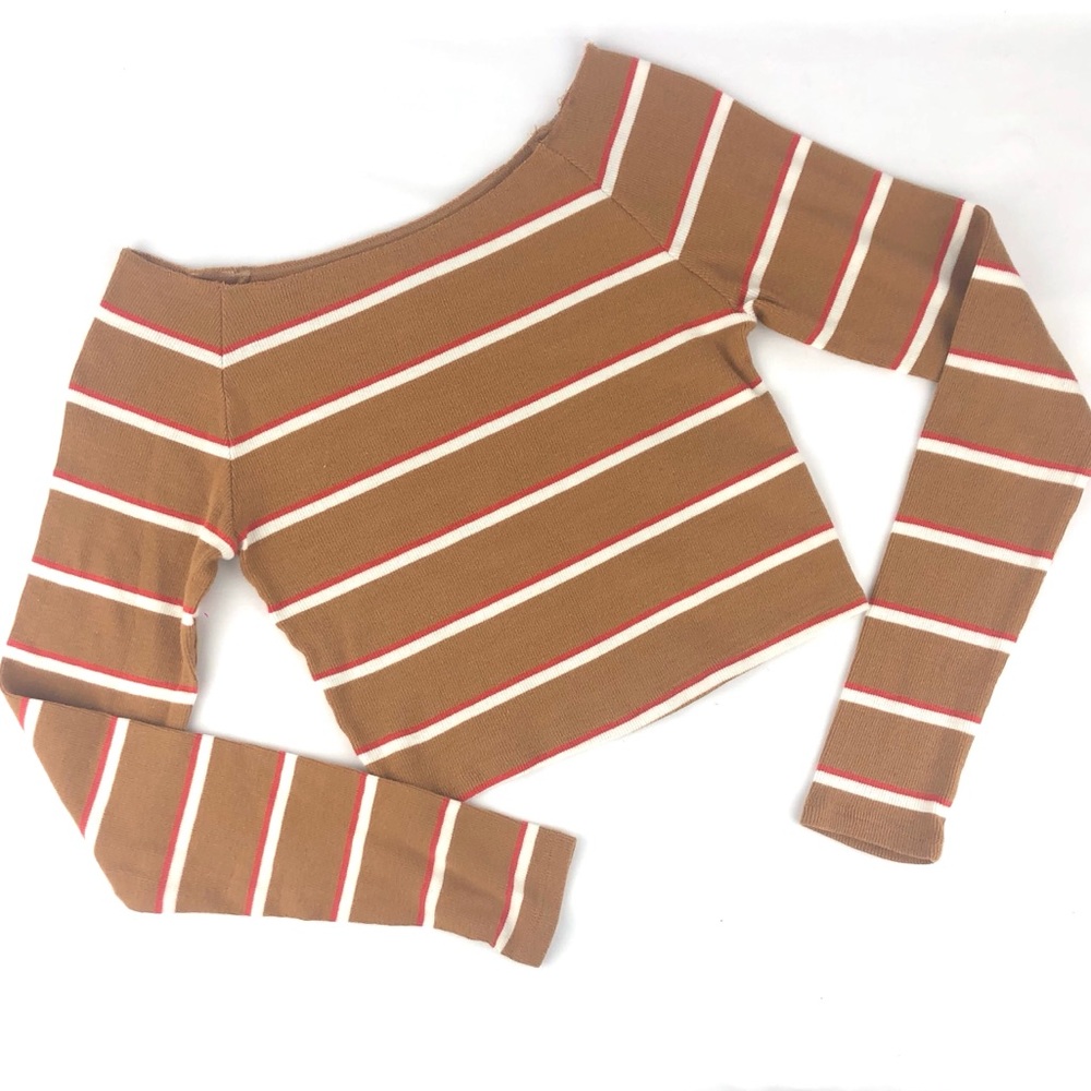 Wild Fable Off the Shoulder Crop Top